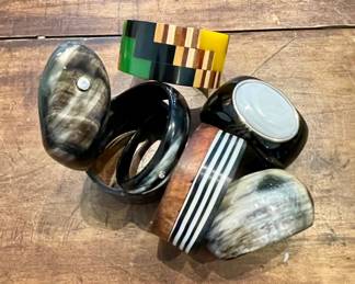 Horn, mother of pearl, etc.