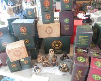 Dozens of Boyd's Bears attractively priced