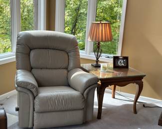 Lazy Boy leather rocker recliner