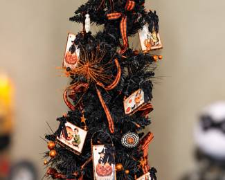 Halloween tree