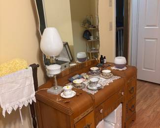 Art Deco dresser