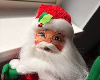 Annalee Santa