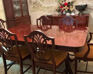 Duncan Phyfe table buffet Chippendale China cabinet