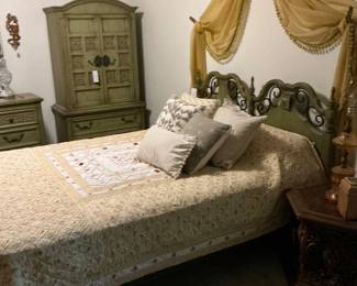 Three-piece Green Spanish revival Set comes with a mattress set