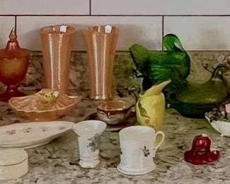 Wonderful vintage collectibles.