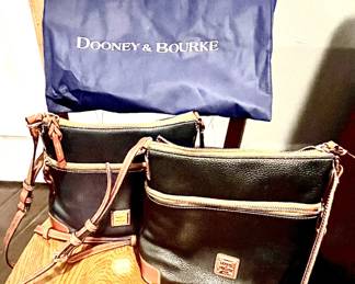 Dooney and Bourke w/bag.