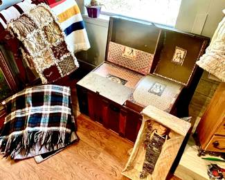 Vintage everywhere. This trunk is so interesting!