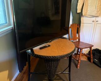 43" Toshiba smart TV