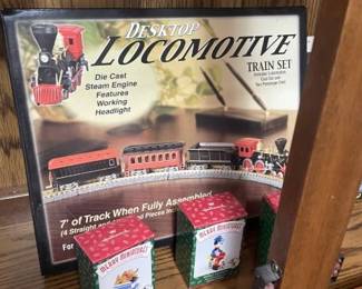 Desktop Locomotive Train set in box