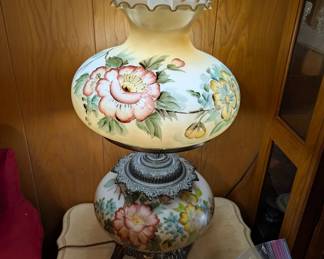 Lighted - 'Gone with the Wind' Lamp