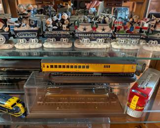 Dallas Cowboys Train Collectible & other Train Collectibles