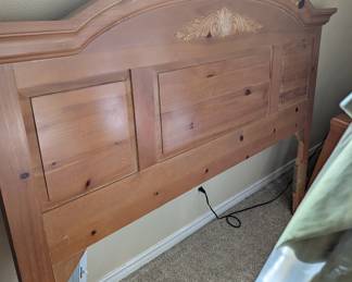 Pine Head Board