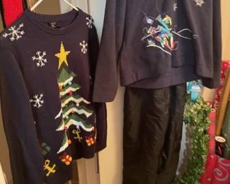 Holiday Sweaters - Ladies Size L