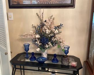 Tuscany pic, glass top table, misc