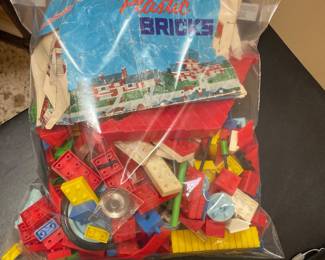 Vintage - 'American Plastic Bricks' building set