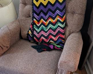 La-Z-Boy rocker-recliner in great shape.