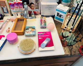 Here we go with the bathroom warpaint supplies.