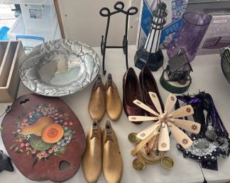 Thankfully, the wooden shoes were not Tina's size.