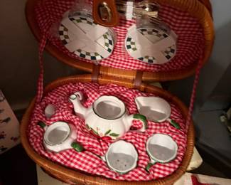 Miniature Picnic Basket with serving pieces