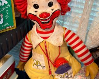 VINTAGE 1978 RONALD MCDONALD 21" CLOWN DOLL W/ PURPLE GRIMACE & WHISTLE
