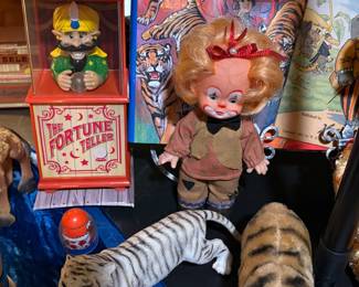 Boardwalk banks, the fortuneteller