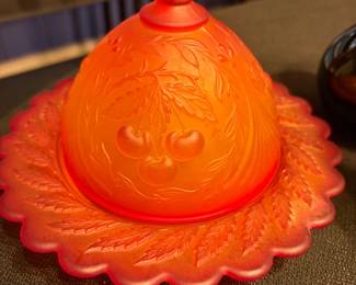 Vintage L.G. Wright Three Cherry Butter Dome