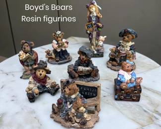 Boyds Bears signed/numbered