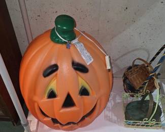 outdoor pumpkin light