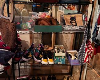 Vintage Shoes, Vintage Bags, Vintage Clothing