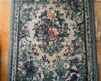 35”x25” Floral Persian Style Rug with Fringed Edges