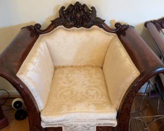 38”x20”x38” Carved Mahogany Barrel Back Armchair