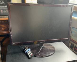 Samsung SyncMaster T27B350 27" LED Monitor & TV Combo