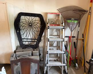 Rear chairs for a Tahoe, ladders