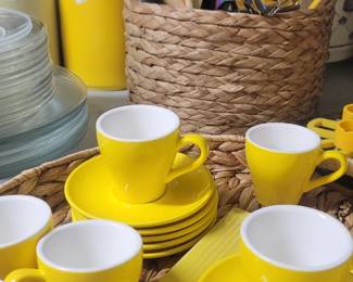 Large selection of kitchen ware. Chef level Pots and Pans!! 