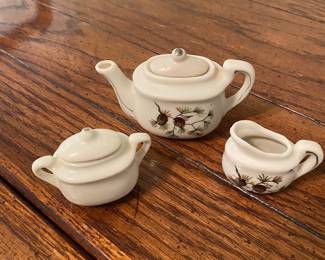 Child’s dishes marked Japan