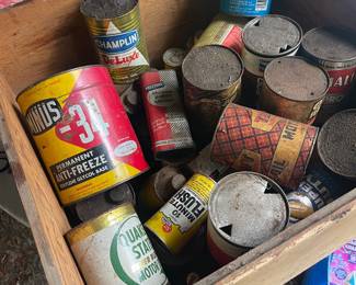 Oil cans