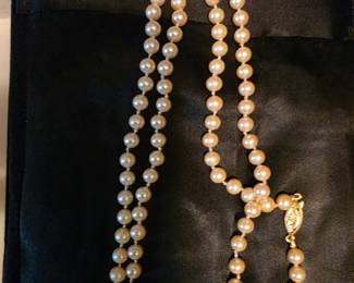Many pieces of Jewelry 