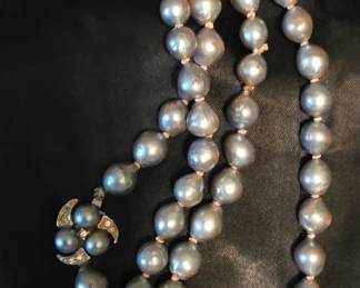 Faux Pearls Strand
