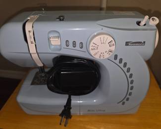 Kenmore Mini Ultra Sewing Machine