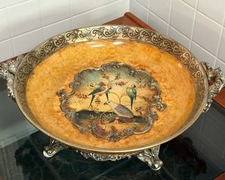 Chinoiserie style ceramic centerpiece bowl with parrot motifs.