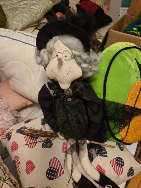 Decorative witches for Halloween
