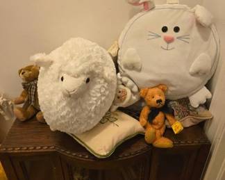 Many plush plus designer bears available including plush with pillows and pillow like bears decorative to.