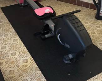 Compact Magnetic Rowing Machine