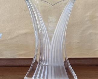 Clear Frosted Stripe Art Glass Vase