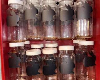 Blk Plastic Jars w/Bunny Decal Set Of 20!