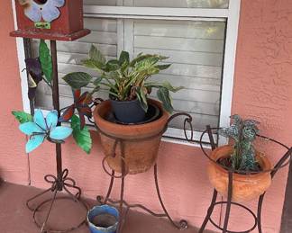 Outdoor decor 