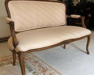 165 louisxvstyleupholsteredcarvedwoods