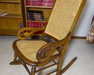 197 caneseatandbackrockingchair