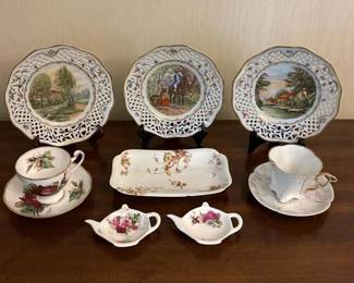 102 assorteddecorativeceramicplatesandt