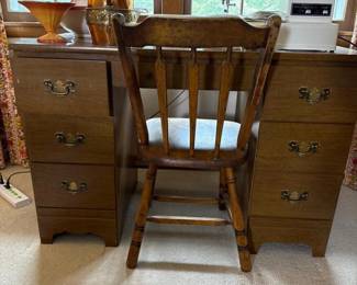 220 woodensewingdeskwithdrawersintradi